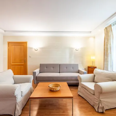 Glow Apartments, Meriwa Appartamento *